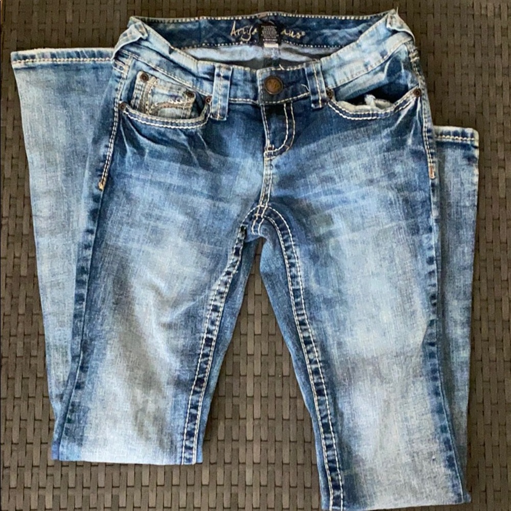 Aríya Jeans